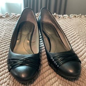 Black Pumps size 9